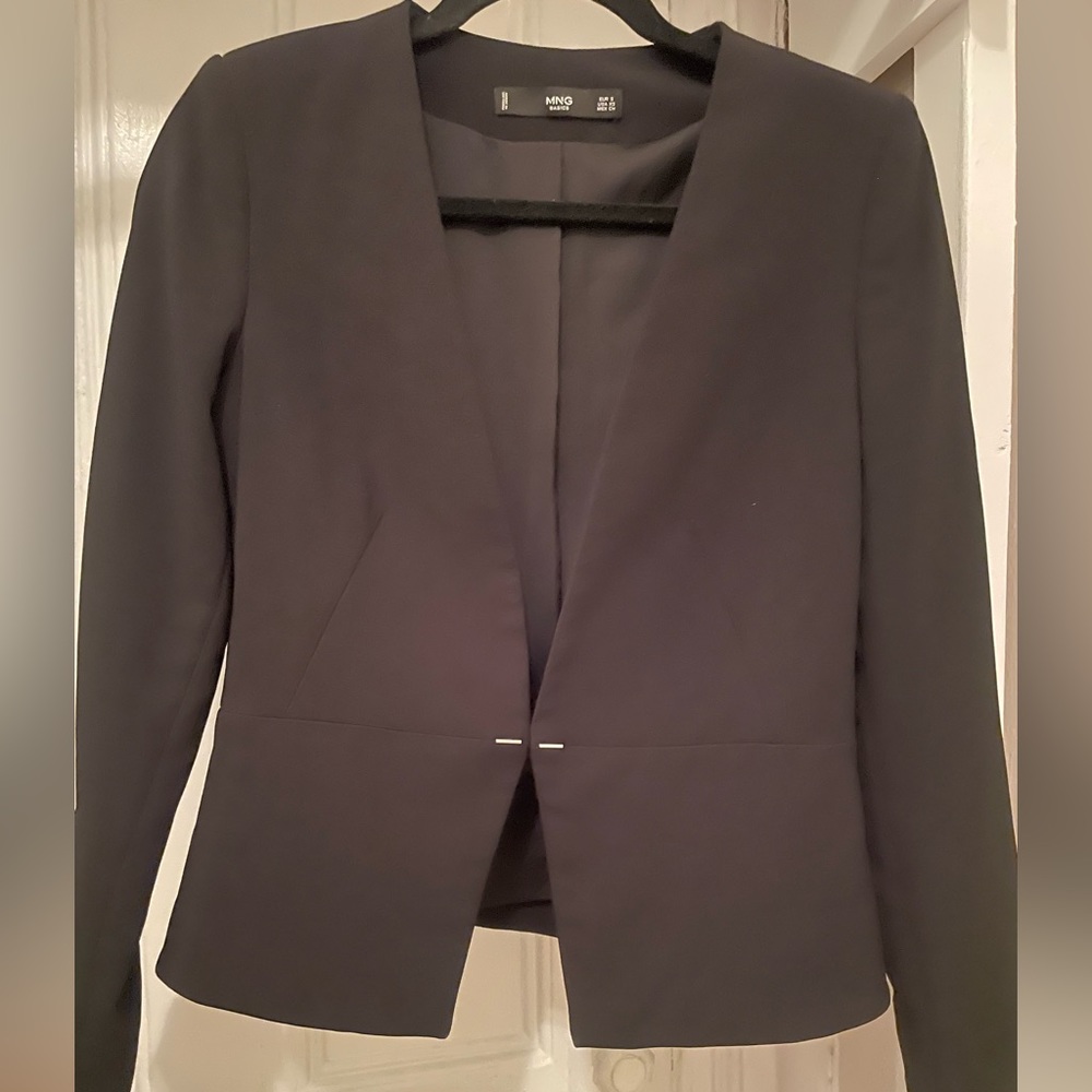 Mango modern black blazer - Picture 3 of 6
